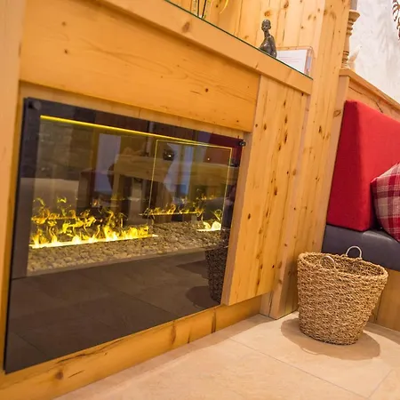Garni Haus Tyrol Hotel 3*