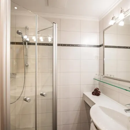Garni Haus Tyrol 3*