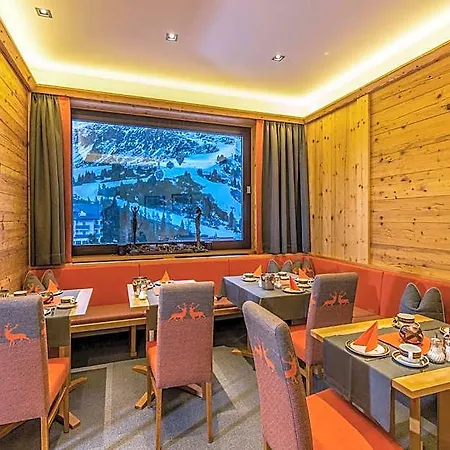Hotel Garni Haus Tyrol