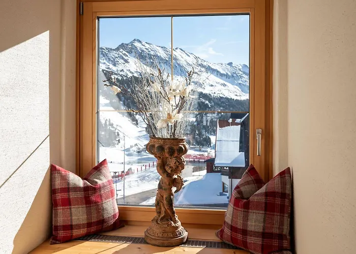 Garni Haus Tyrol 上陶恩